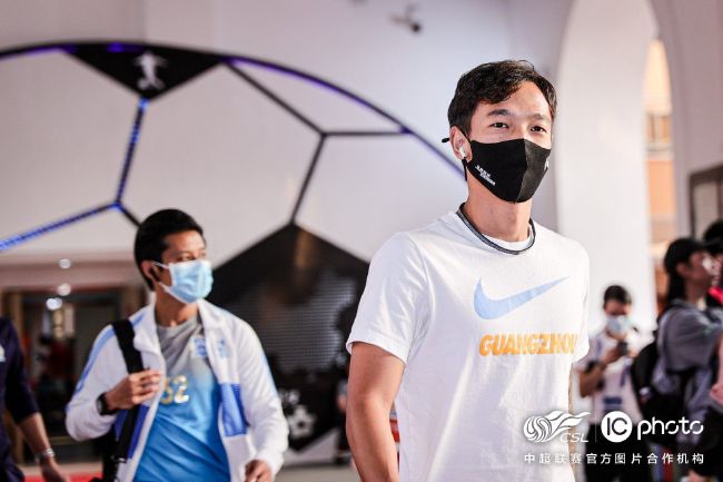 我的邻居性感妻子