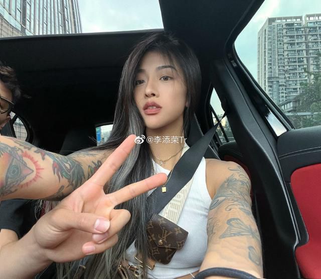 年轻妻子的工作
